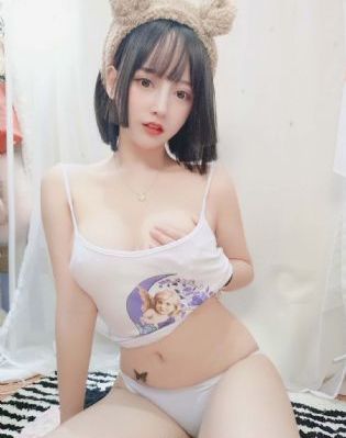 我和大胸女邻居_蓝光电影在线看