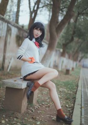 伦理年轻老师bd蜜桃成熟时_BD韩语在线播放